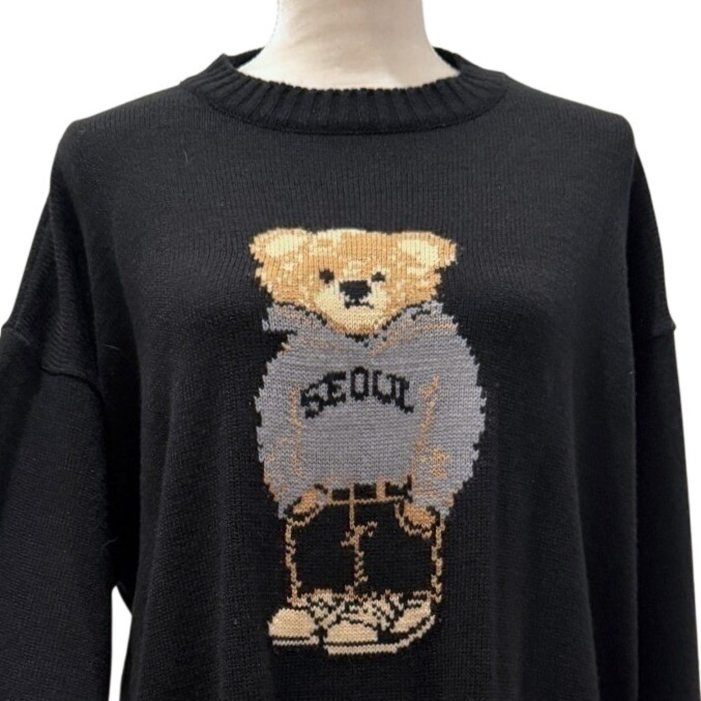 Womens L Black Oversized Seoul Bear Crew Neck Knit Sweater Whimsical